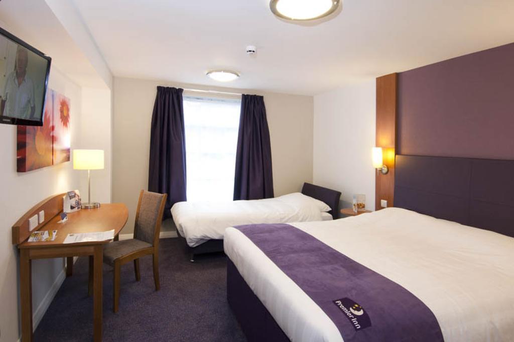 Premier Inn Epsom Central Chambre photo